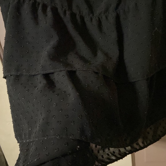 Black blouse with ruffles - Picture 7 of 7